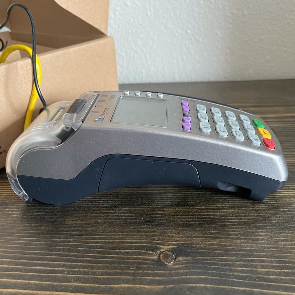Veriphone Card Reader - Picture 7 of 10